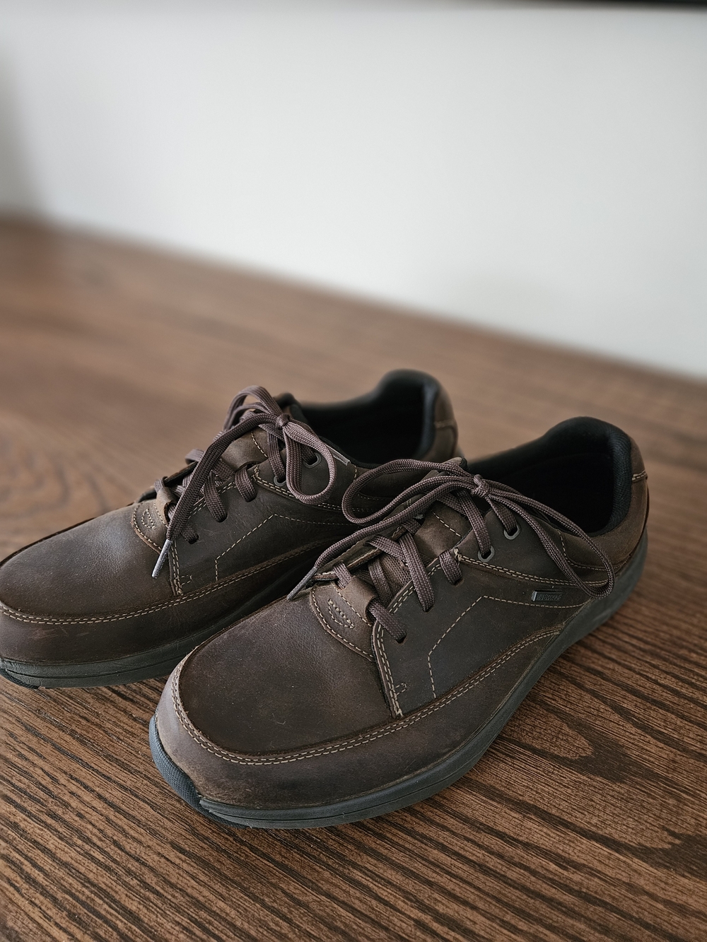 Dunham Dark Brown Leather Casual Lace-Up Slip-Ons